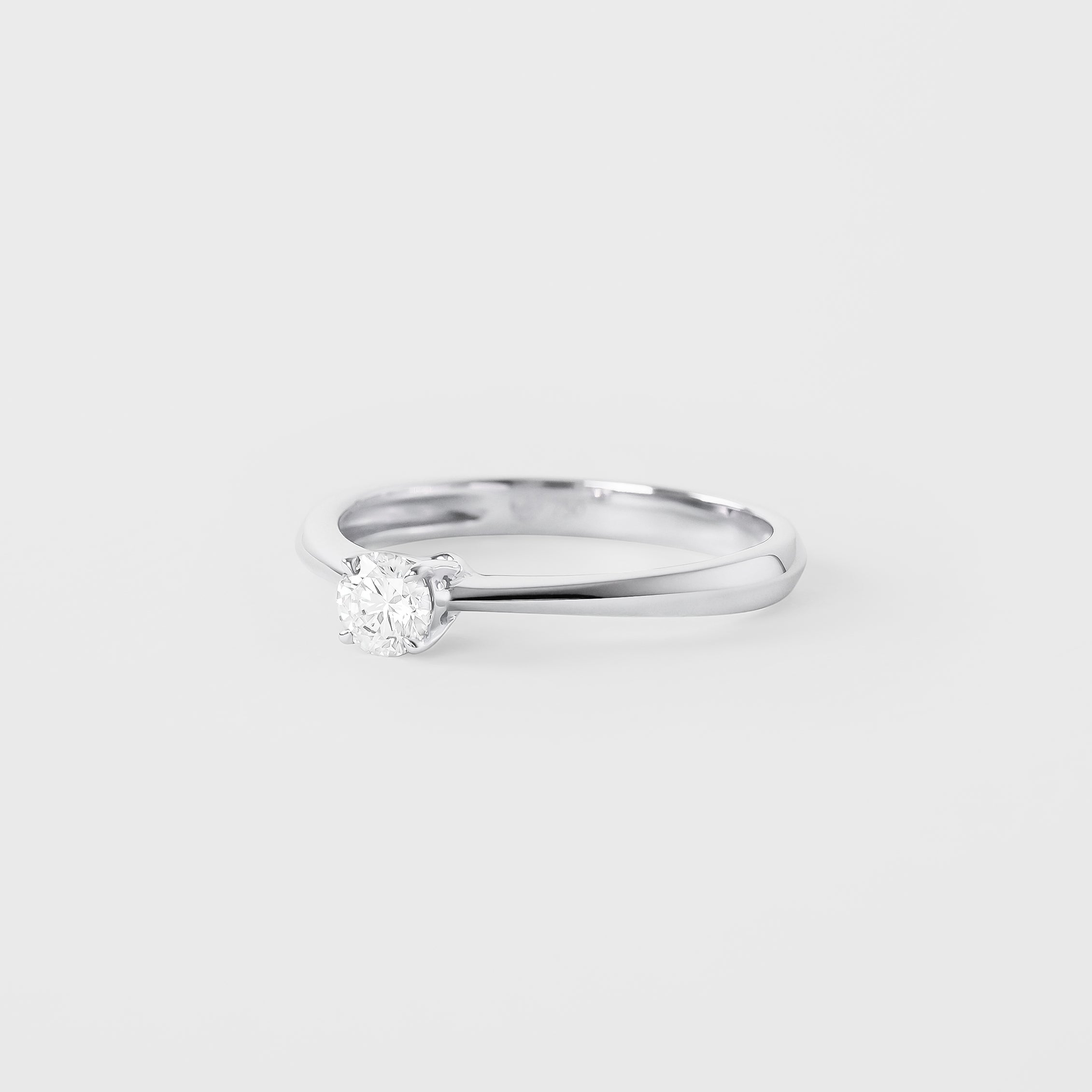 Ladies Ring Atara