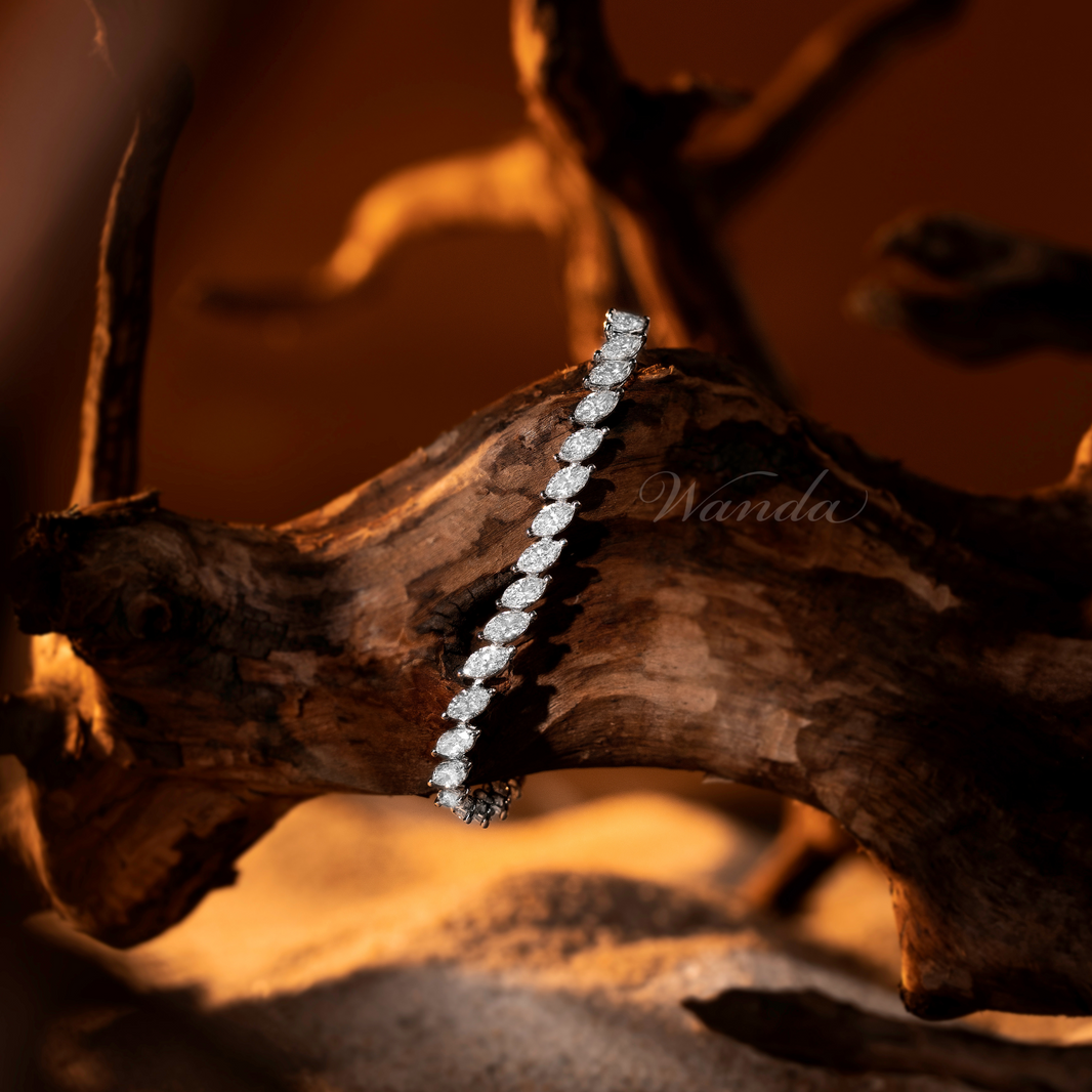Mengintip Pesona Gelang Berlian Kekinian