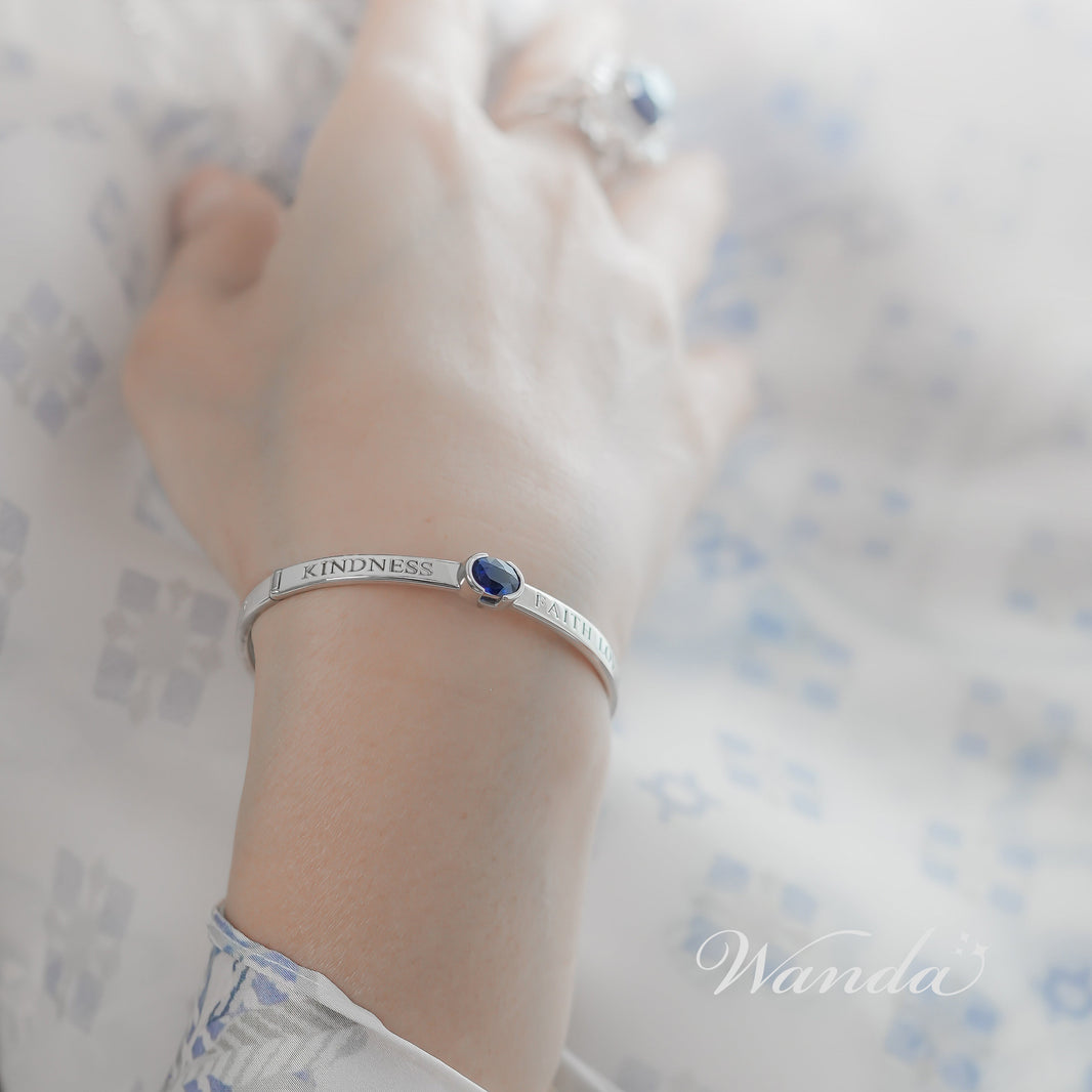 Bukan Sekadar Hiasan Pergelangan Tangan: Cerita Gelang, Aesthetic Stacking, dan Cara Gen Z Mengekspresikan Diri