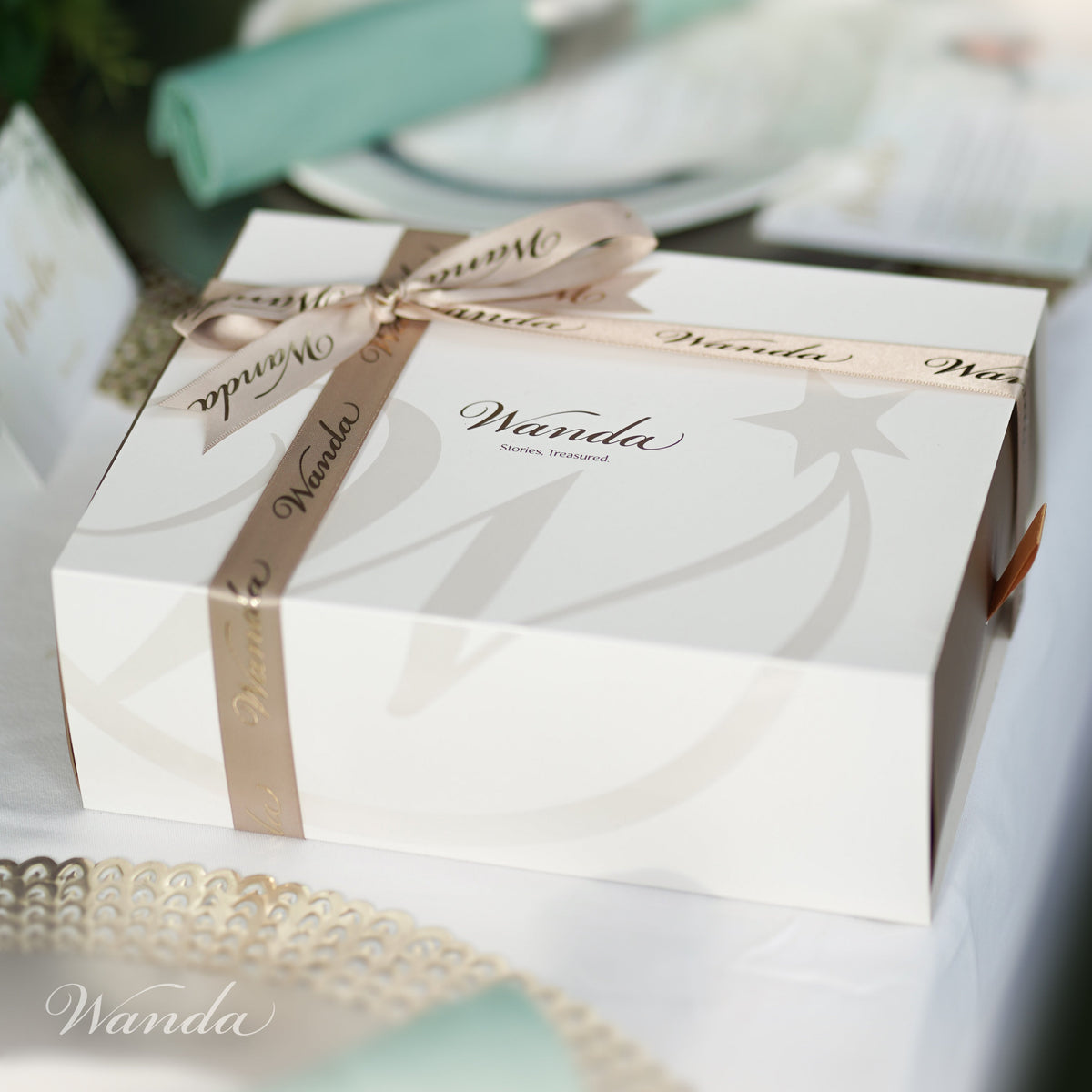 luxury corporate gifting jewelry Indonesia