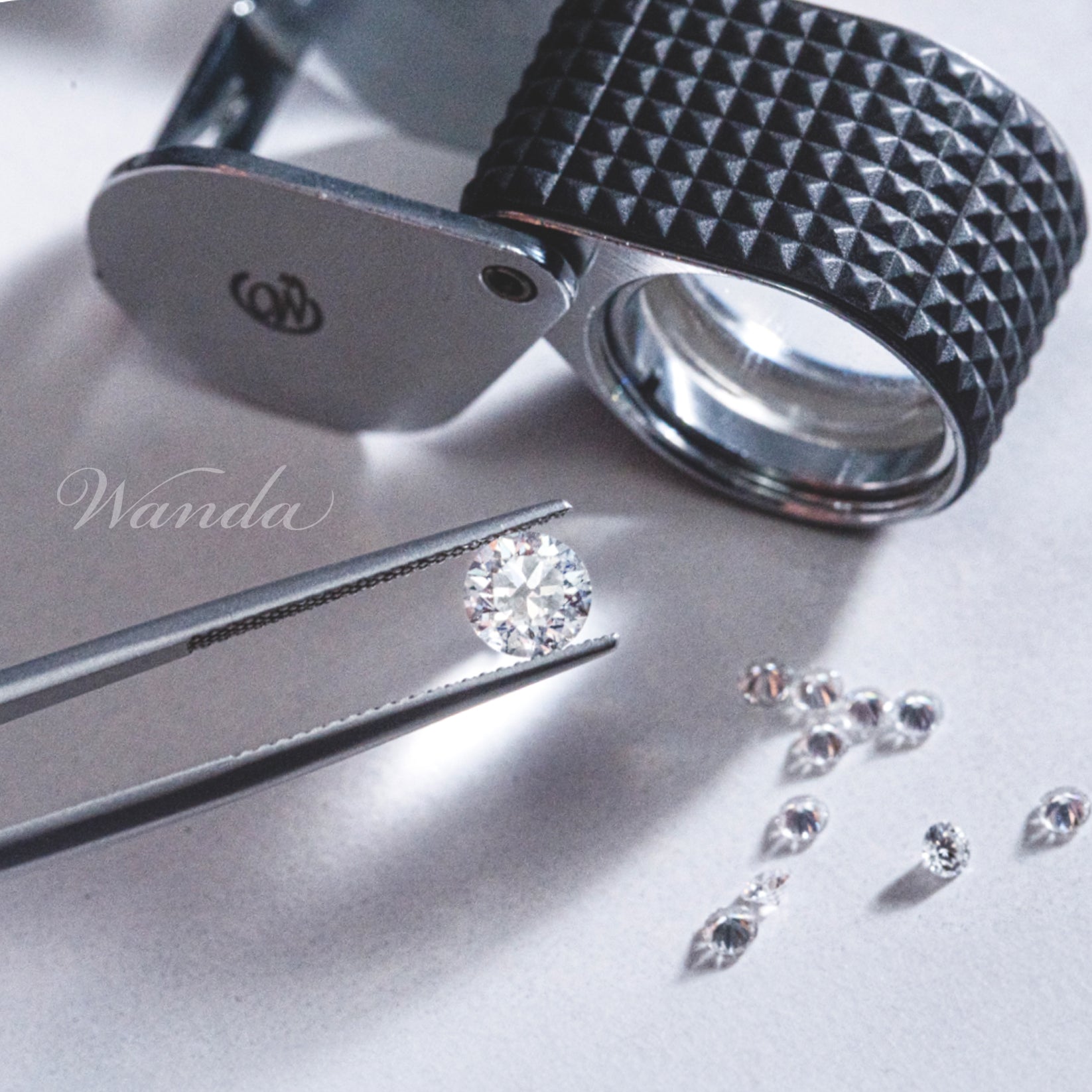 Lab Grown Diamond vs. Natural Diamond: Mana yang Terbaik untuk Kamu?