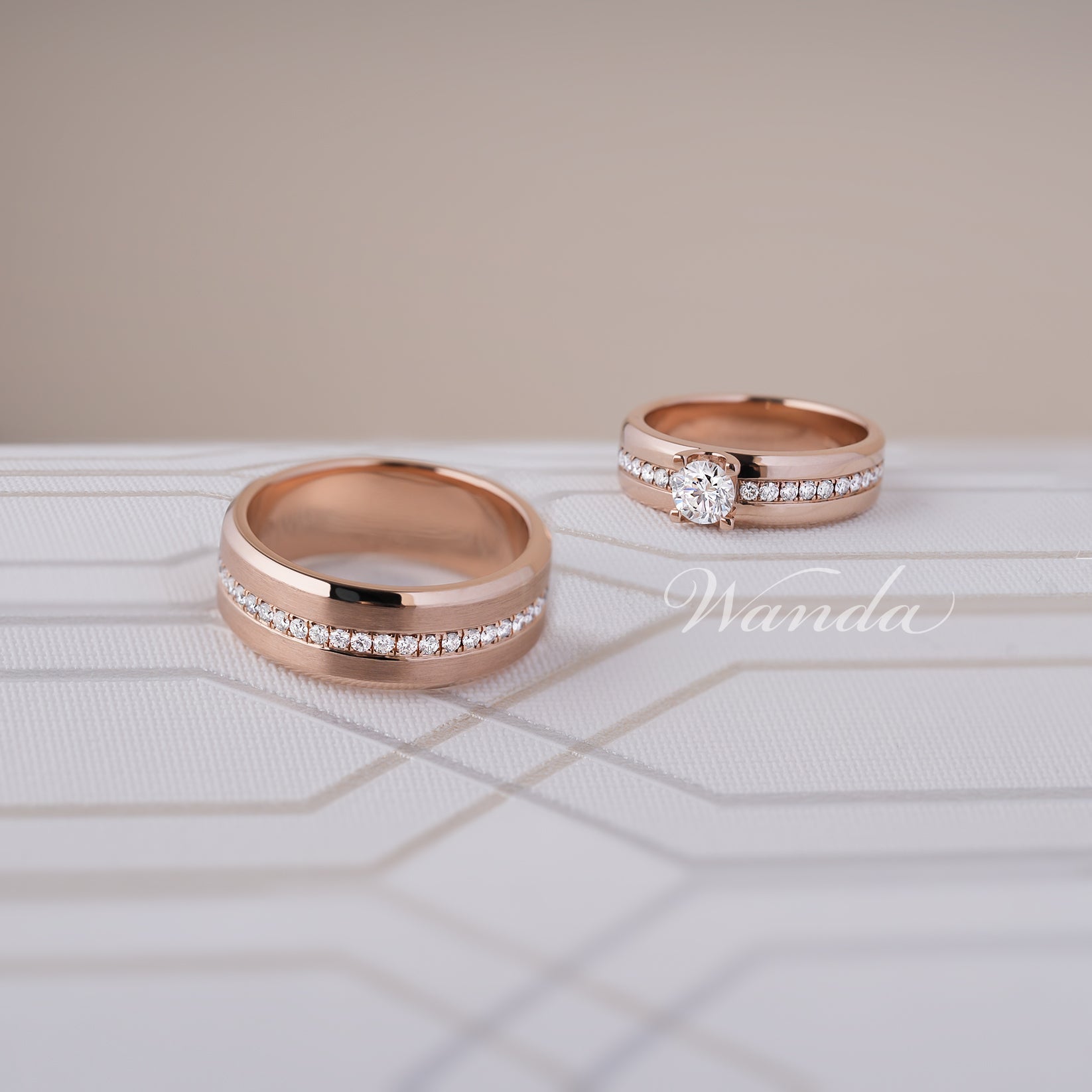 Cincin Tunangan Emas Asli: Panduan Lengkap Memilih yang Elegan dan Berkualitas