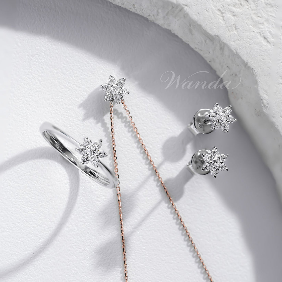 Apa Itu D Color VVS Diamond