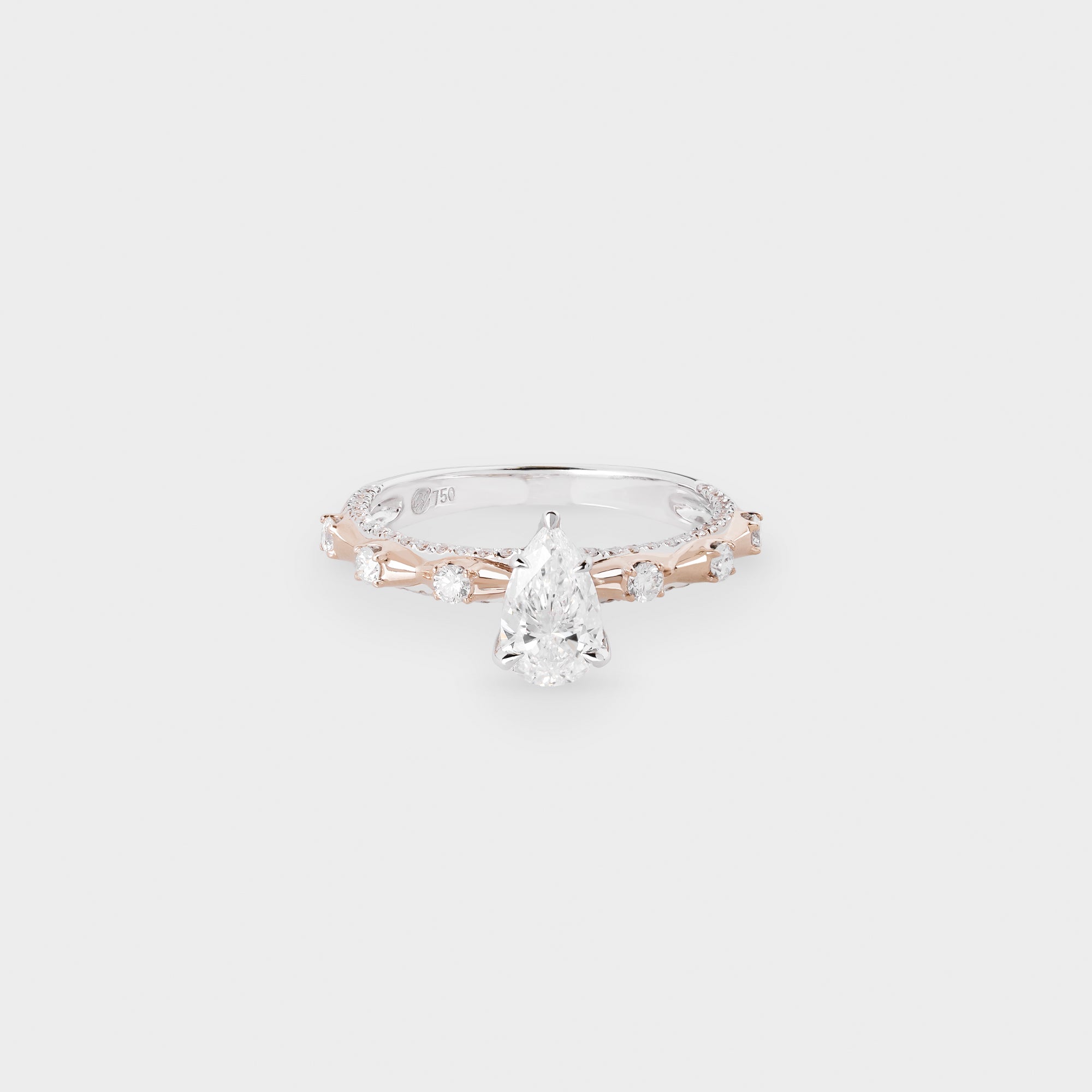 Ladies Ring Evita