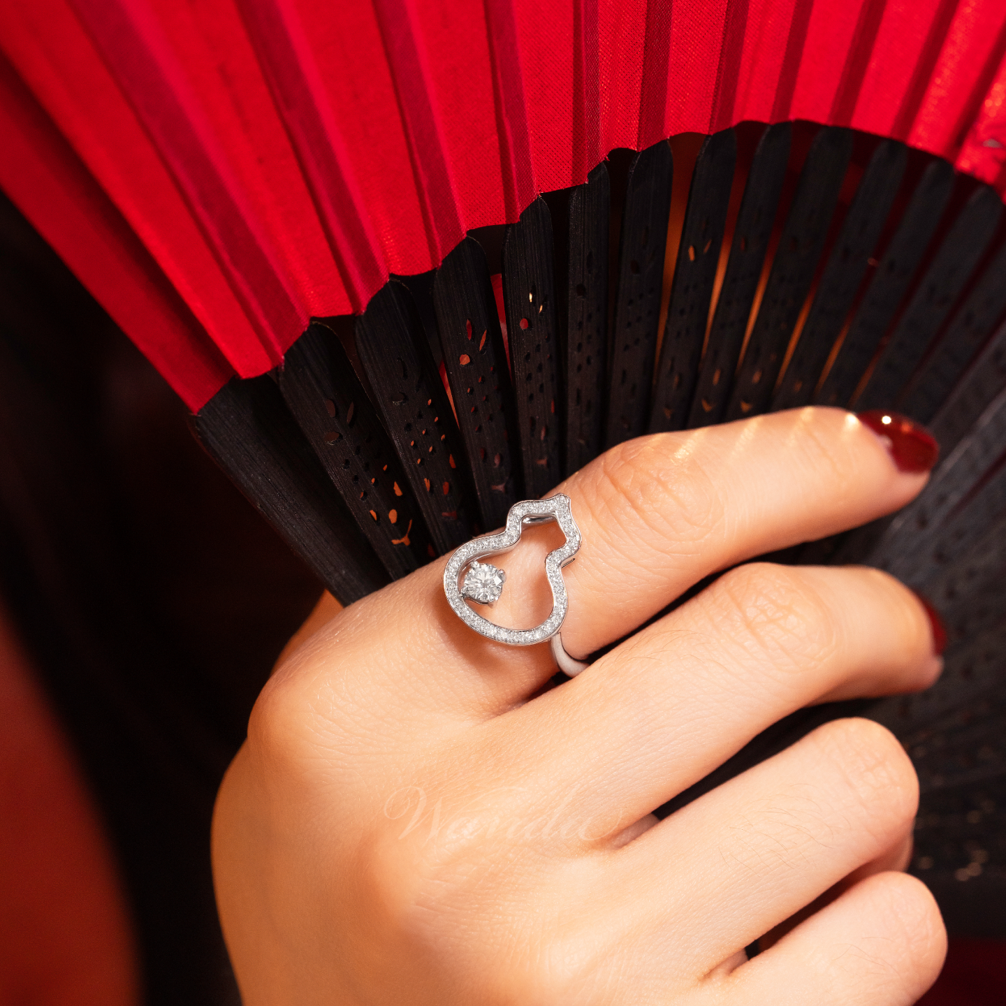 Ladies ring Wulou